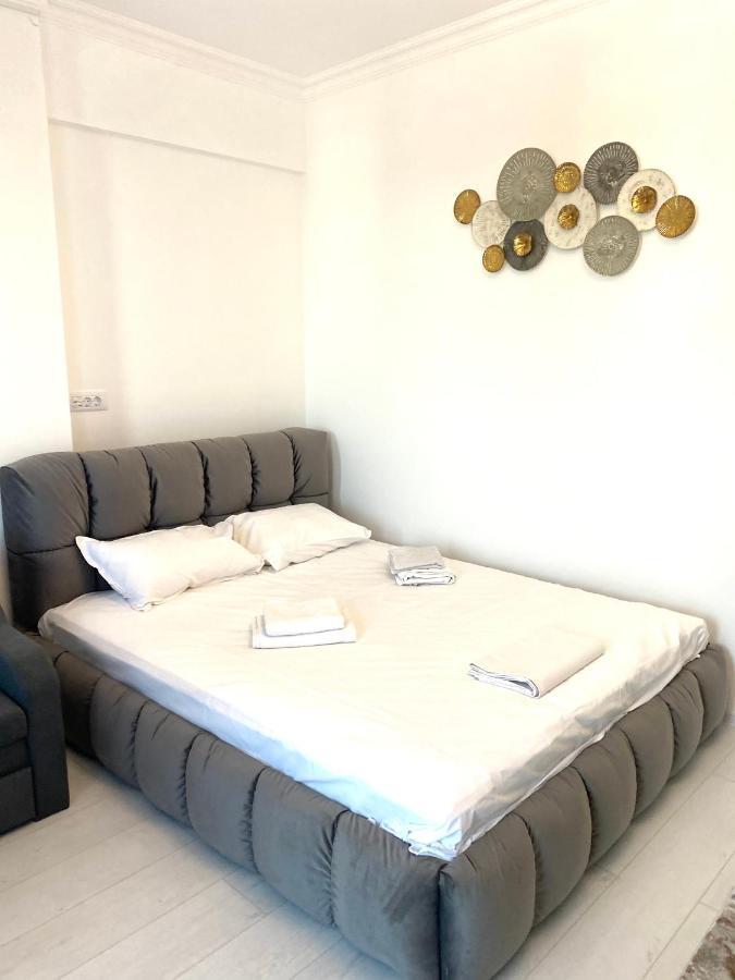 Apartament Luxury Solid Butoaie *
