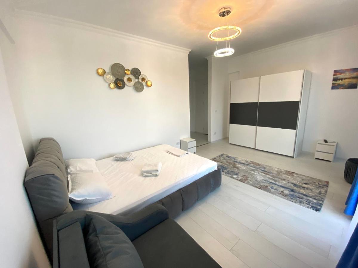 Luxury Solid Butoaie Apartament
